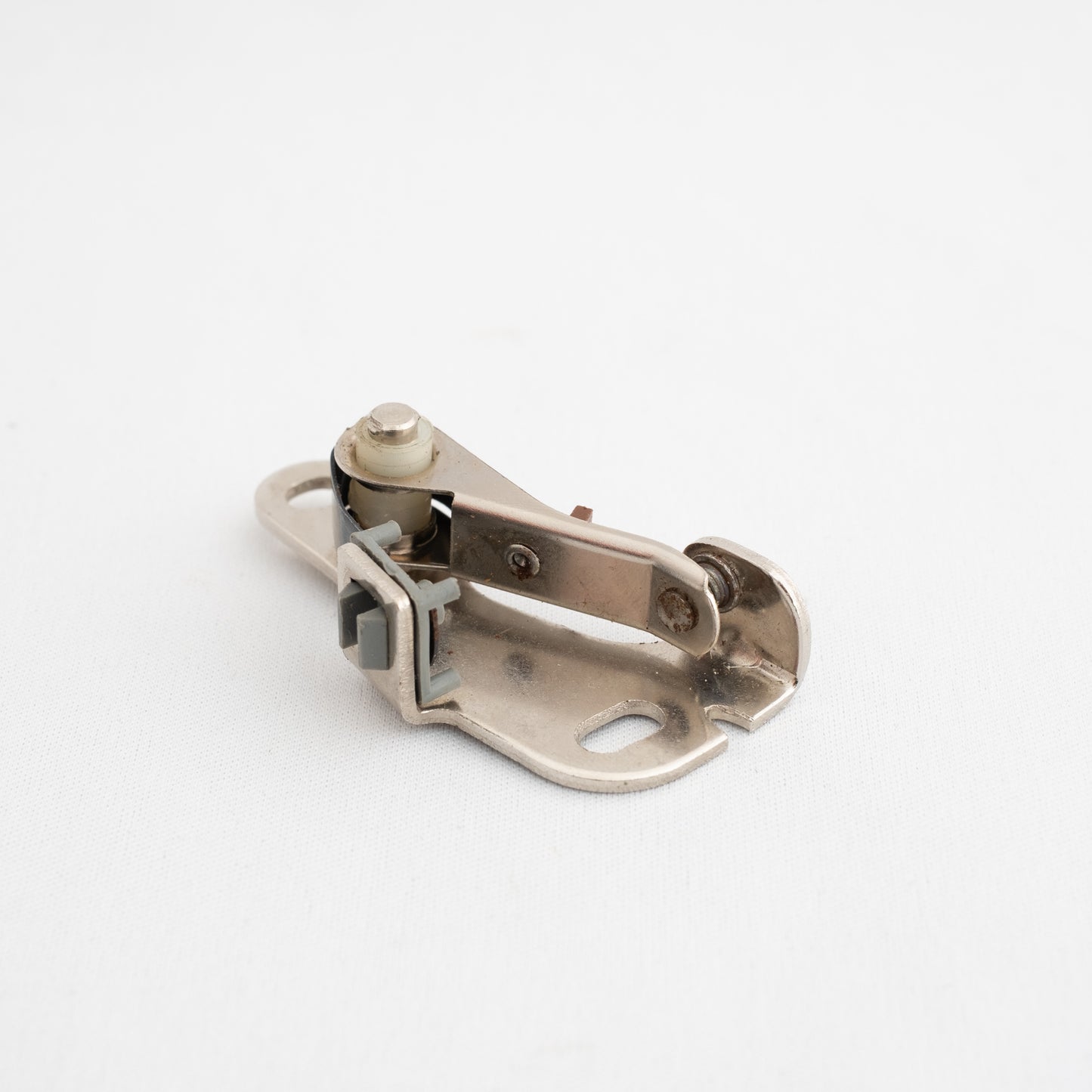 Contact Breaker Points - 1.8L 2.3L OHC Petrol